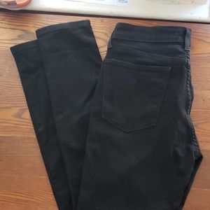 711 Levi Skinny black jeans